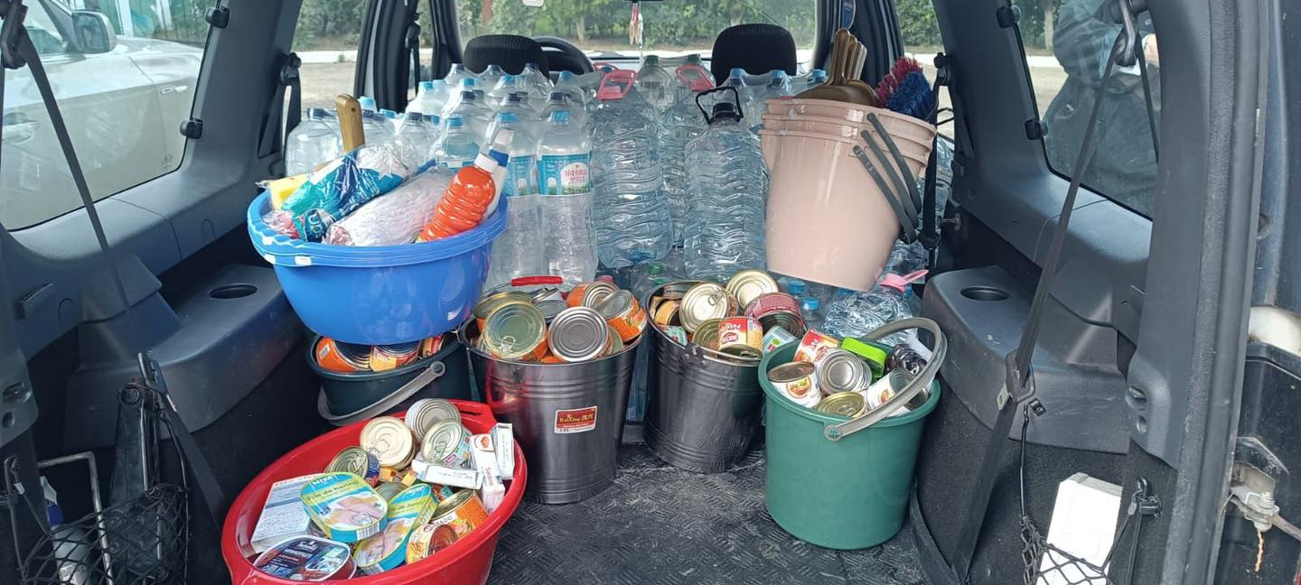 De la mai multe parohii gălățene, ajutoare și hrană caldă pentru sinistrați