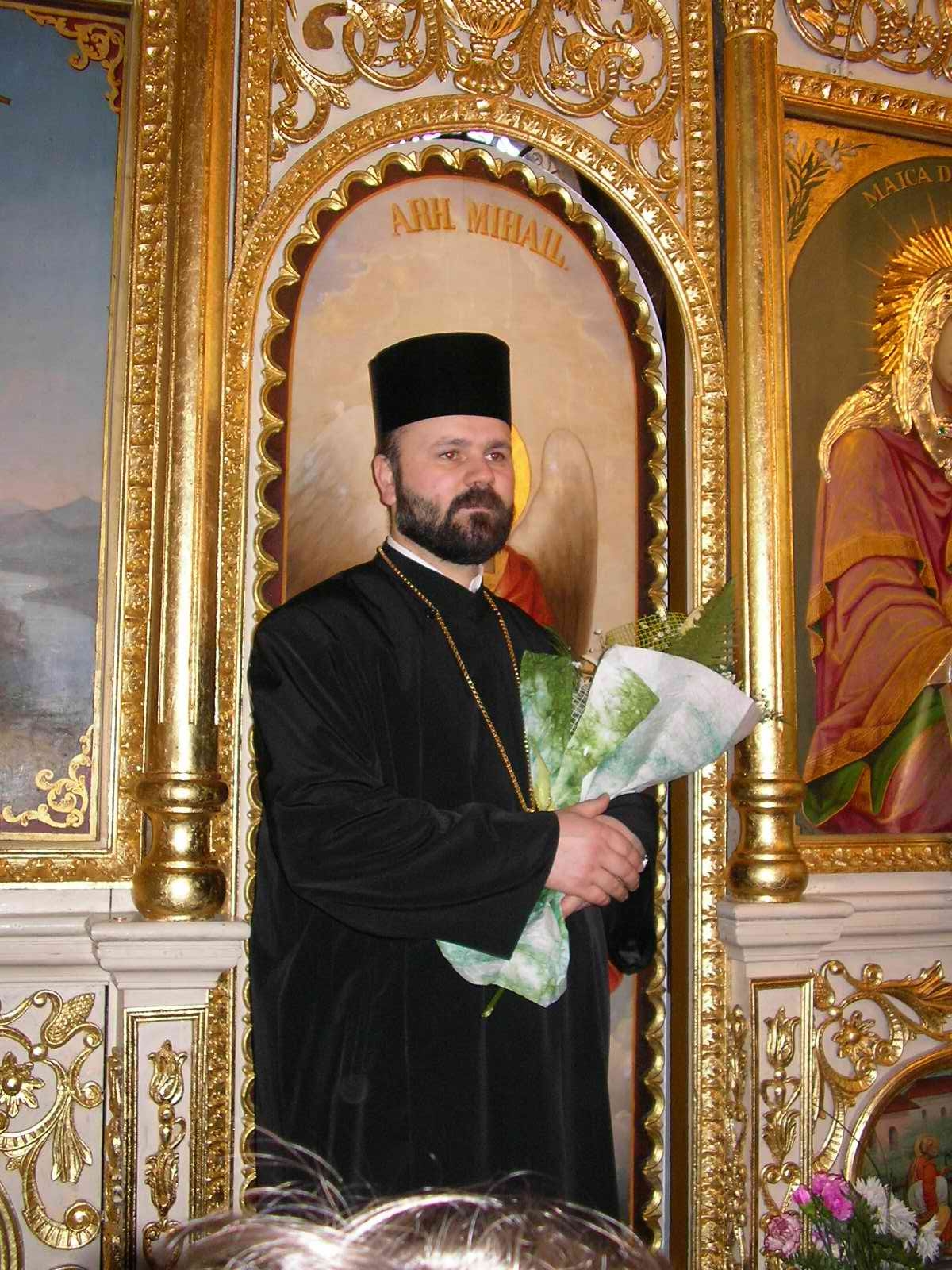 Concurs de muzică bizantină / Cinci coruri s-au întrecut la faza eparhială