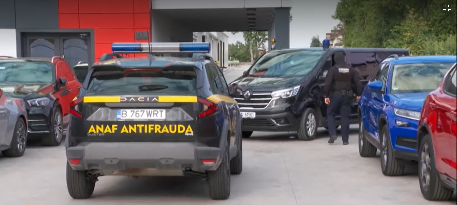 TVA de 20 de milioane de euro, ”fentată” cu ajutorul ANAF. 11 firme, în evaziunea cu mașini de lux