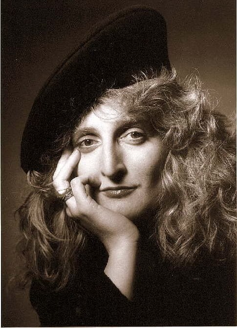 Oameni de seamă. Maria Elena Prodan Björnson, artista care a îmbrăcat ”Fantoma de la Operă”