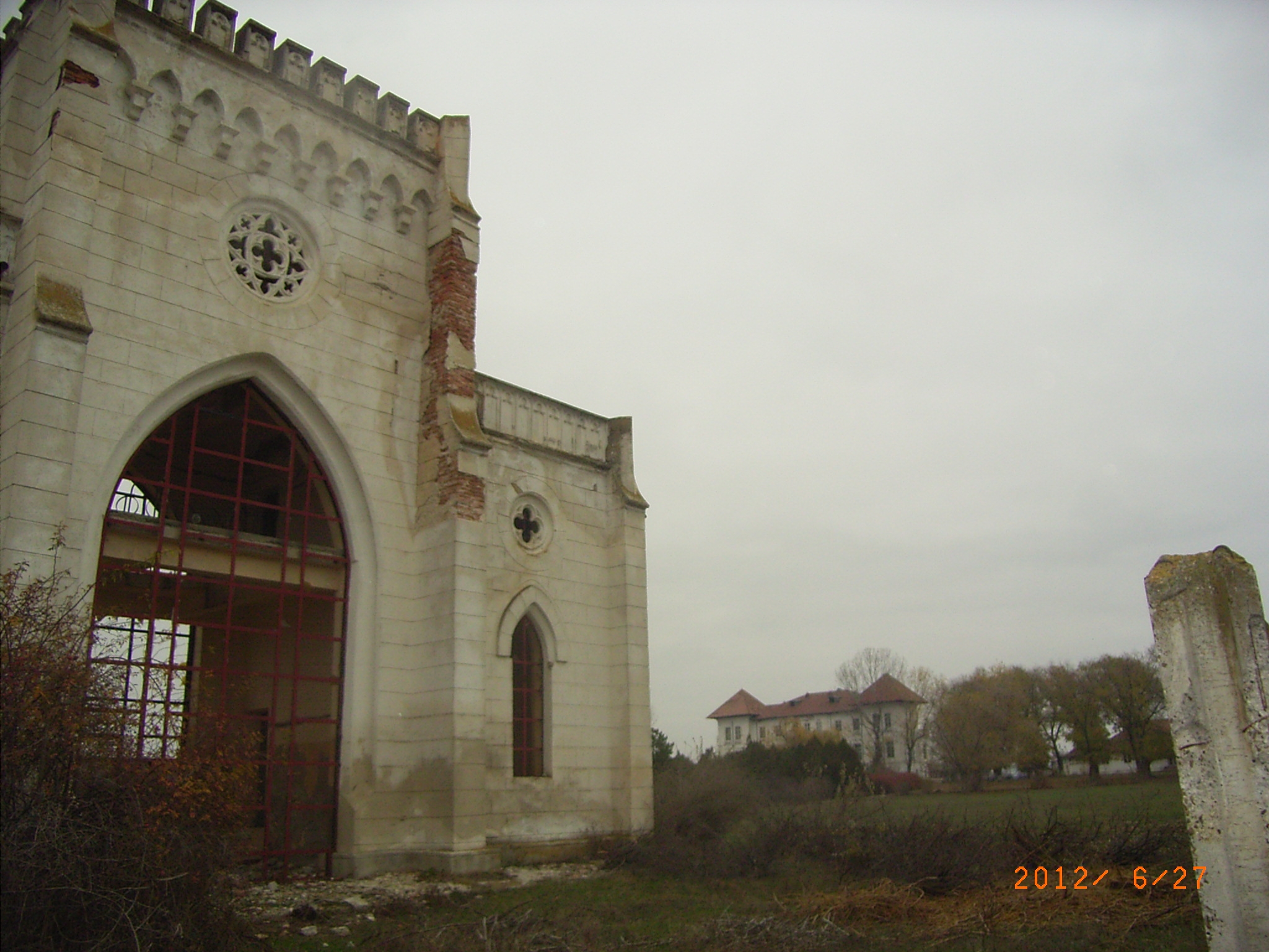 La vremuri noi, se caută boier pe măsură: Pierdem şi palatul Conachi! 