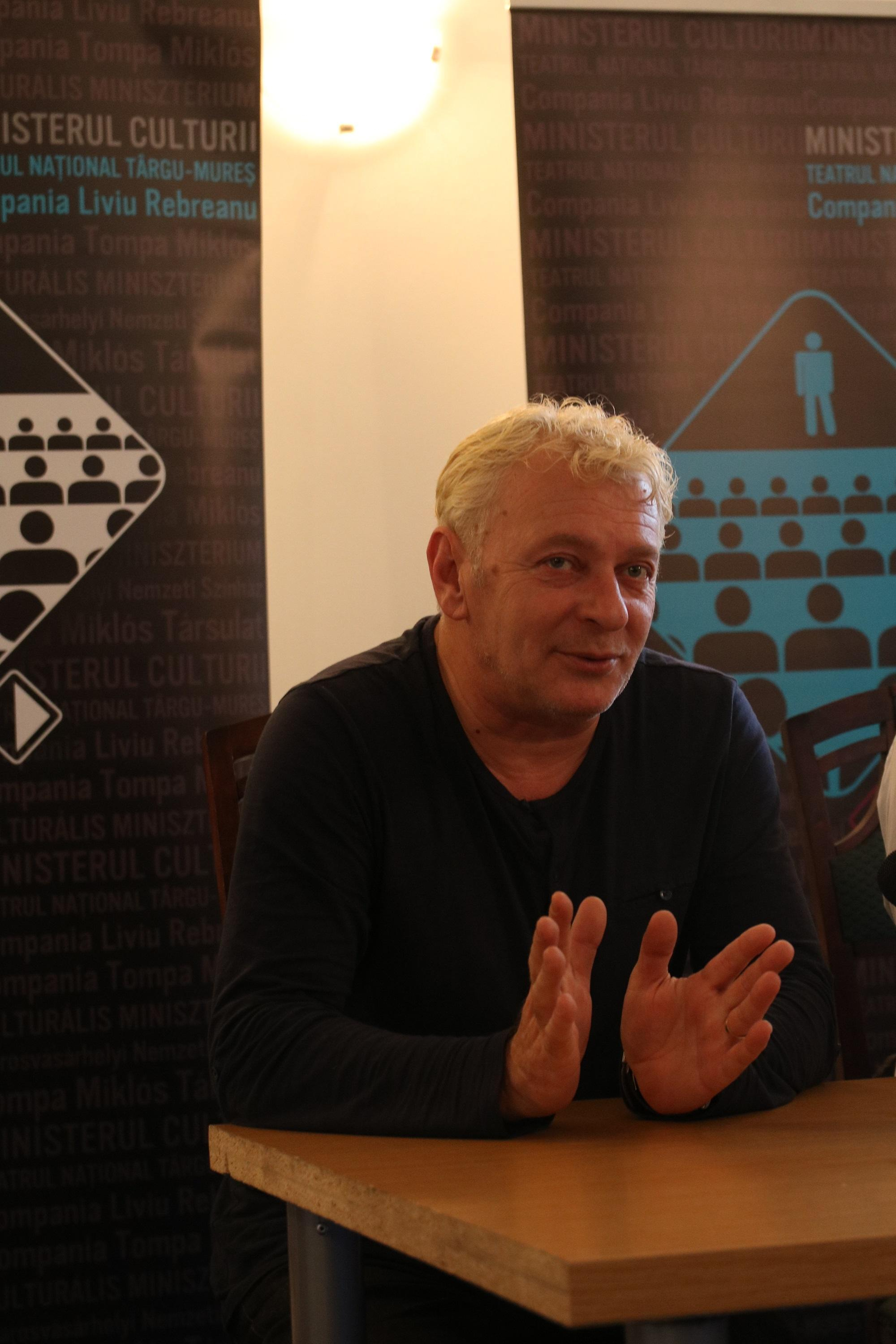 Despre comedia de azi, cu actorul târgumureşan Nicu Mihoc