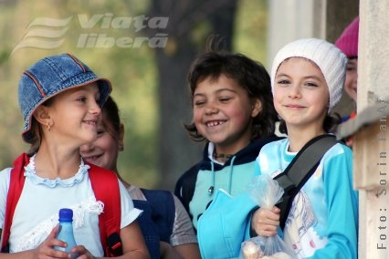 Profesorii i-au lăsat pe elevi să copieze la teza cu subiect unic!