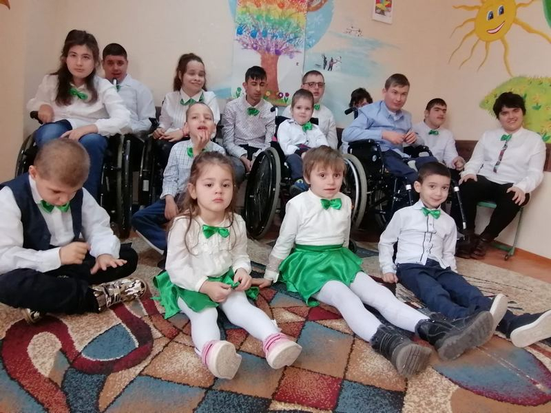 Şcoala unde copiii învaţă să se bucure şi iau note pentru zâmbet (FOTO)