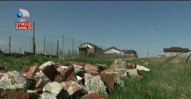 Ţi-ai reparat singur strada! Na, dosar penal!