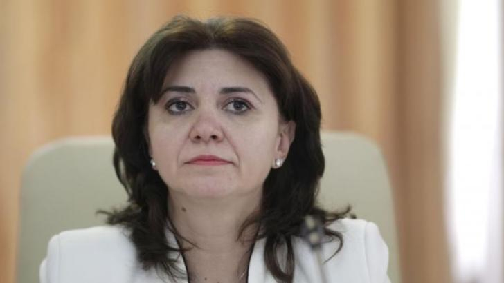 Notă scăzută la purtare pentru elevii fără mască