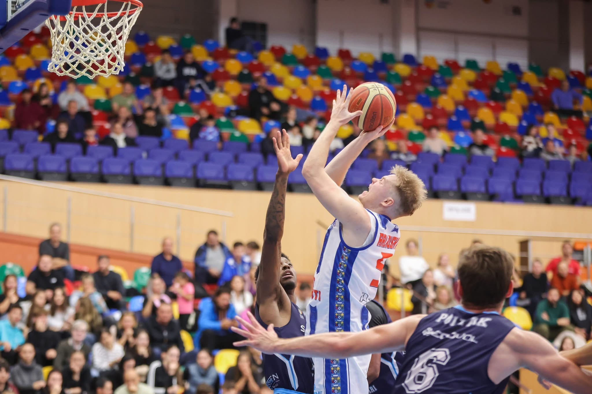 CSM Galați, doar jumătate din meci la nivelul liderului