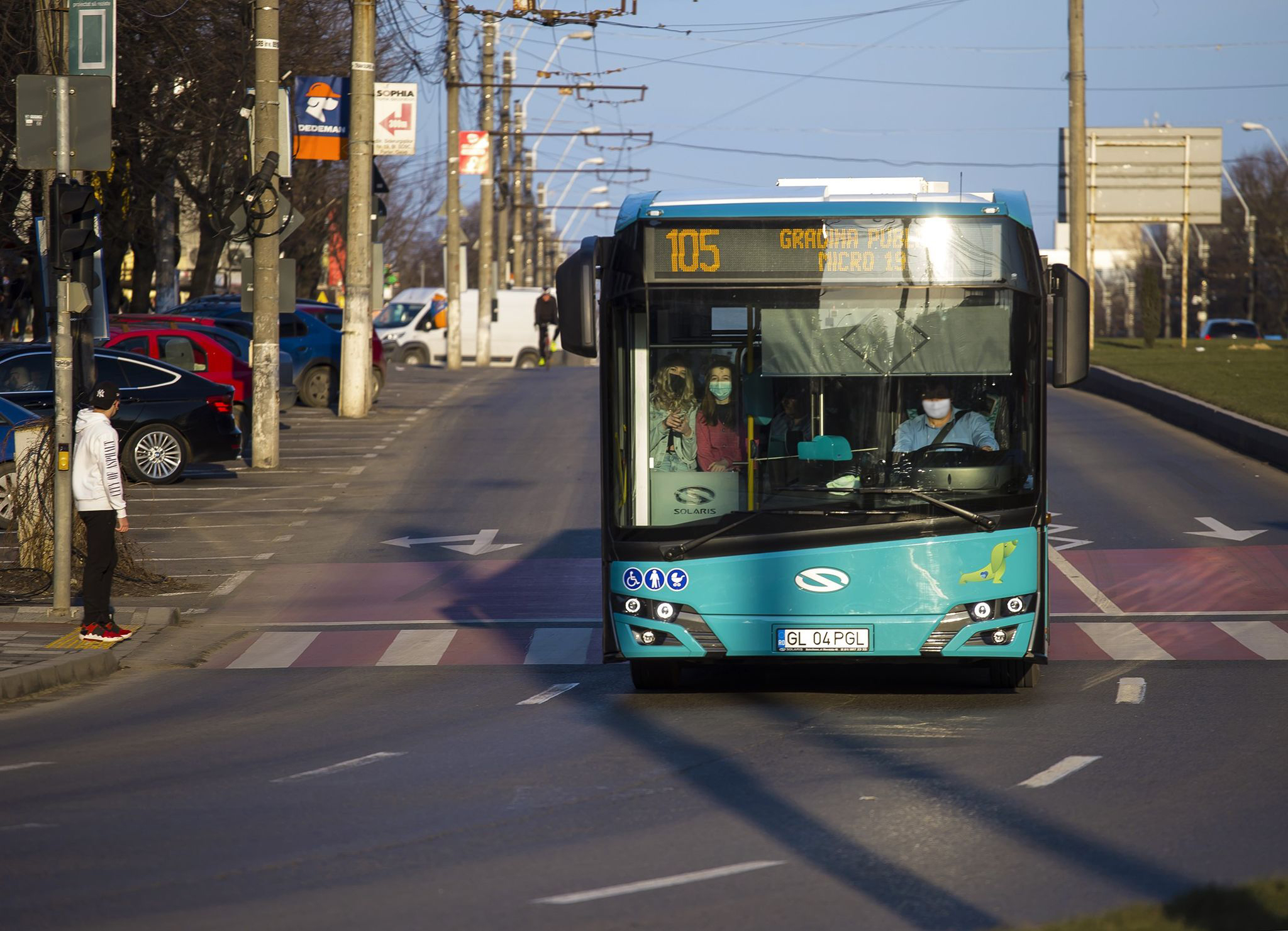 Primele două autobuze hibrid, pe traseul 105