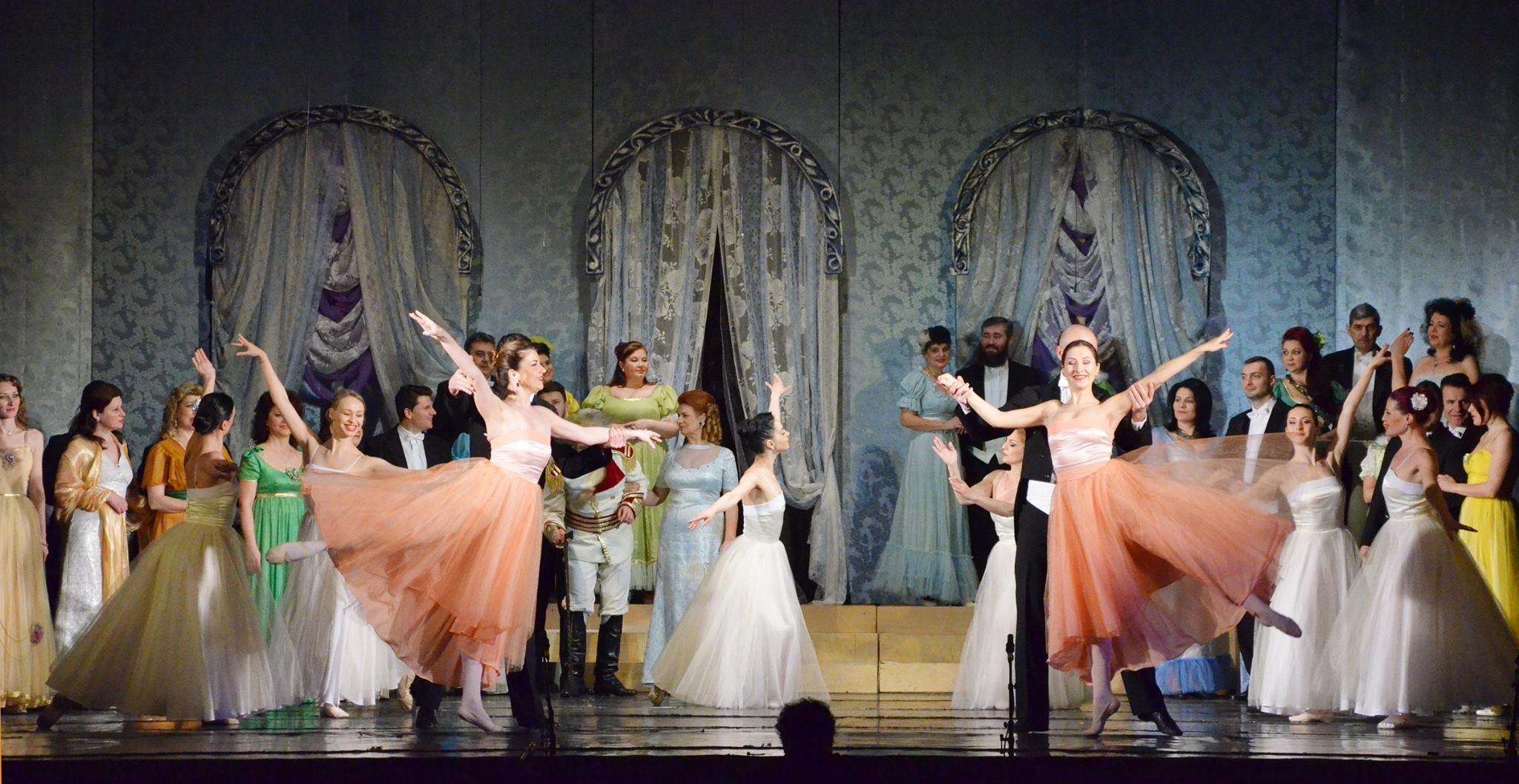 Teatrul Muzical N. Leonard. Ţara surâsului, o operetă fără happy end