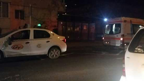 Elev lovit de mașină în timp ce traversa neregulamentar