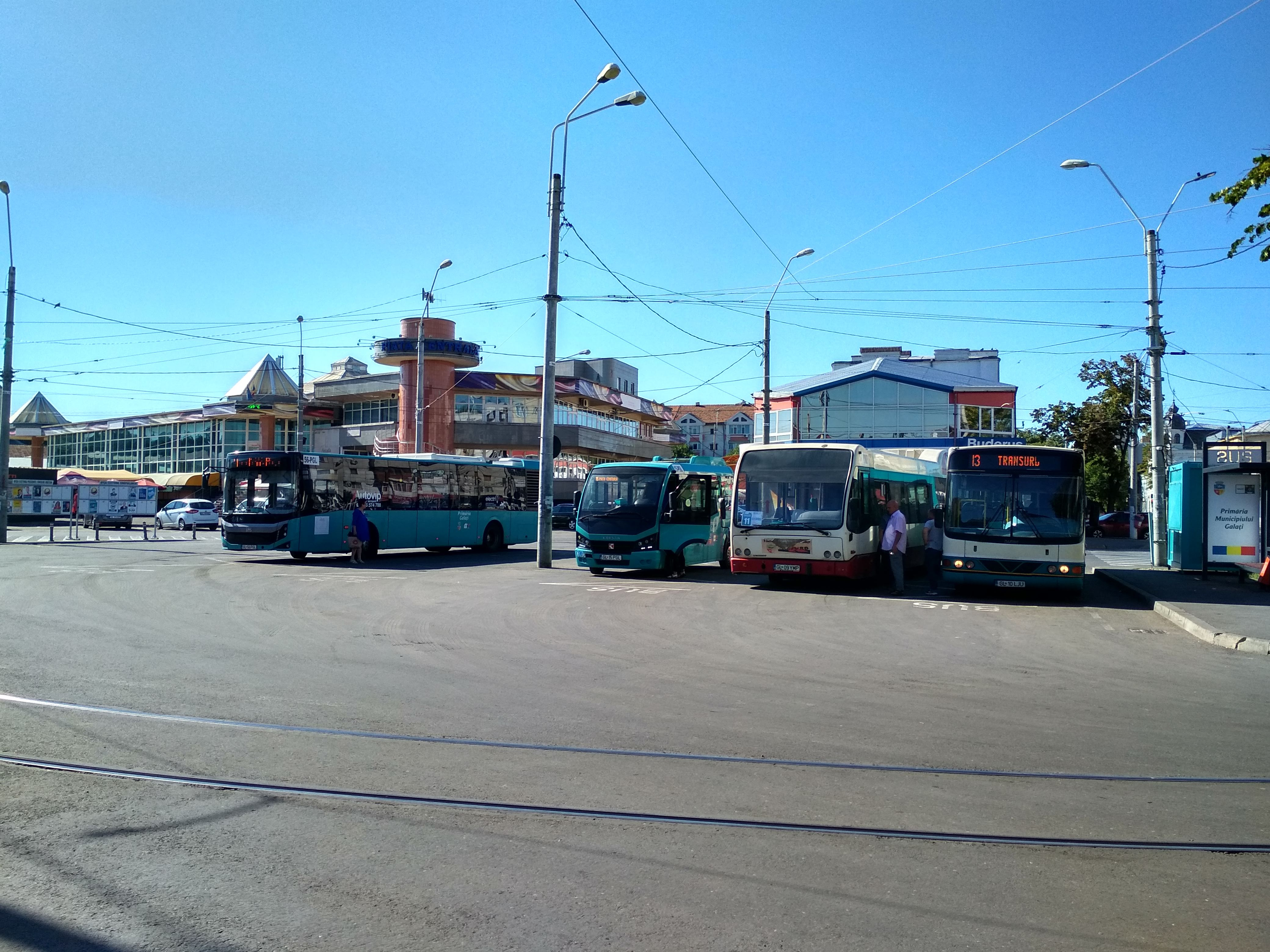 Transurb anunţă posibile întârzieri pe câteva trasee de transport
