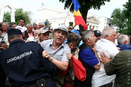 Disperarea naşte revolta 