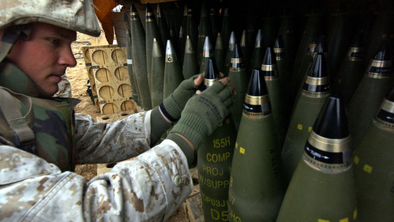 SUA împrumută 500.000 de obuze din Coreea de Sud