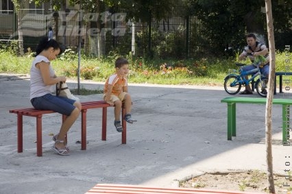 Parcurile s-au refugiat în curtea şcolii