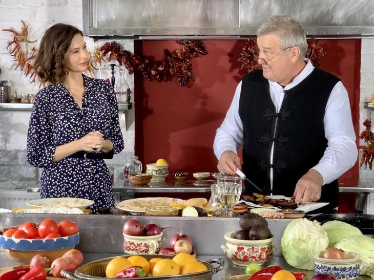 Omagiu zeului vânătă, cu Mircea Dinescu