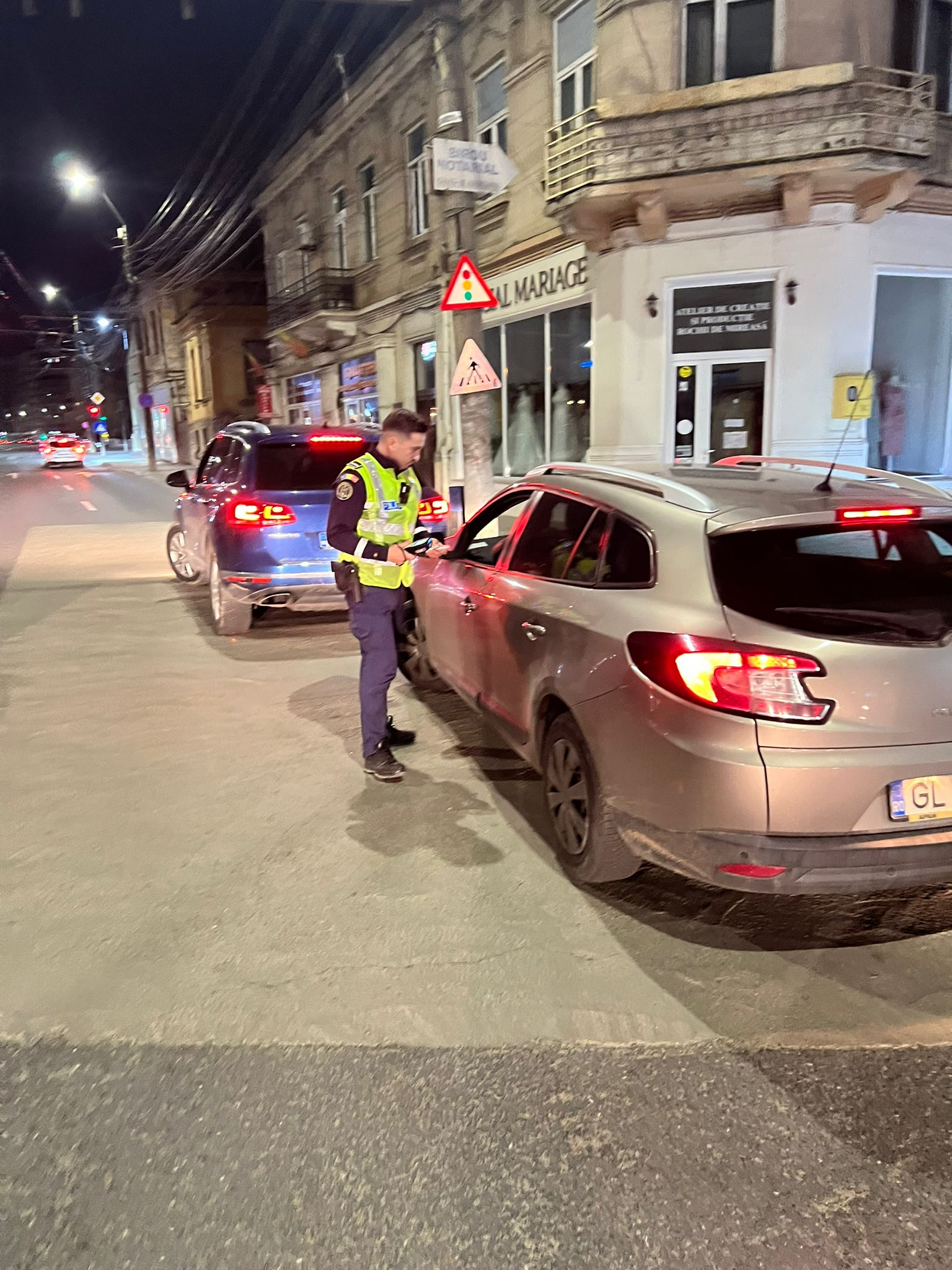 Sute de gălățeni au ”pierdut” bani pe străzi de Paște