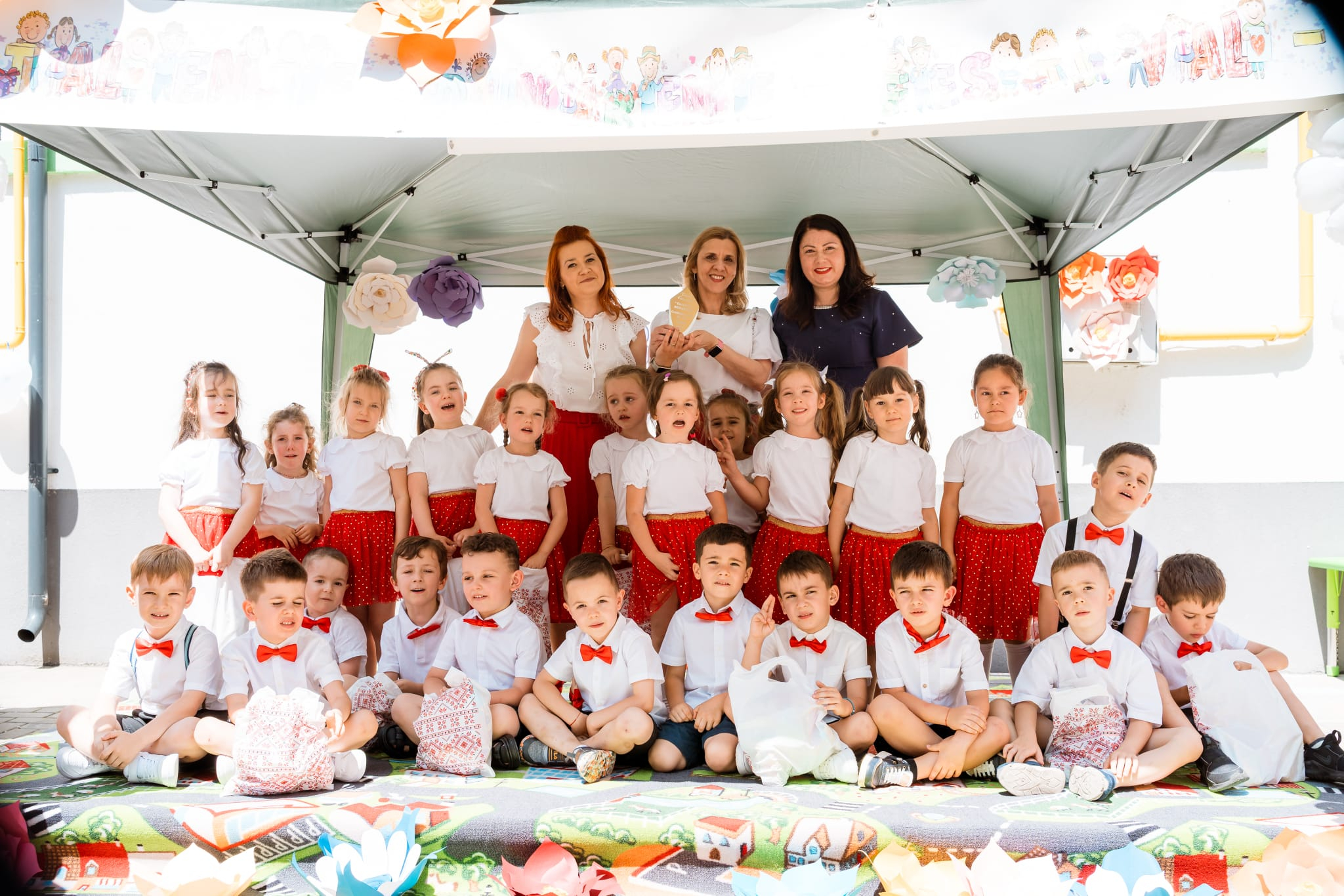 „Talente dunărene”, spectacol al copilăriei și creativității. Festival pentru preşcolarii din Galaţi