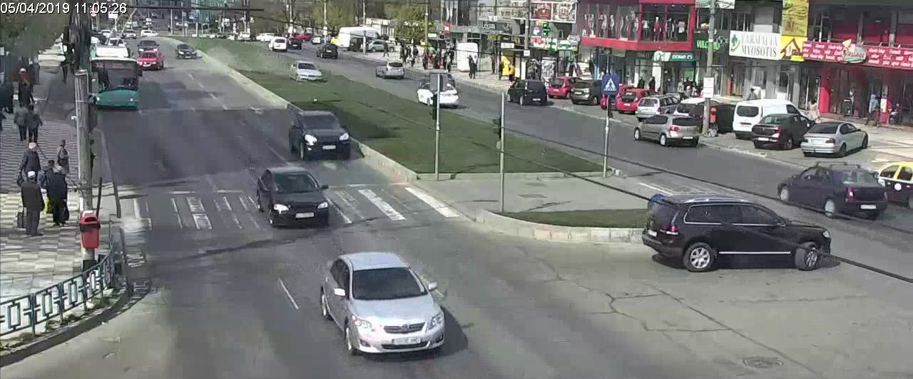 Cascador pe străzile oraşului (VIDEO)