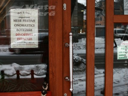 Vă urăm un divorţ fericit şi multă sănătate!