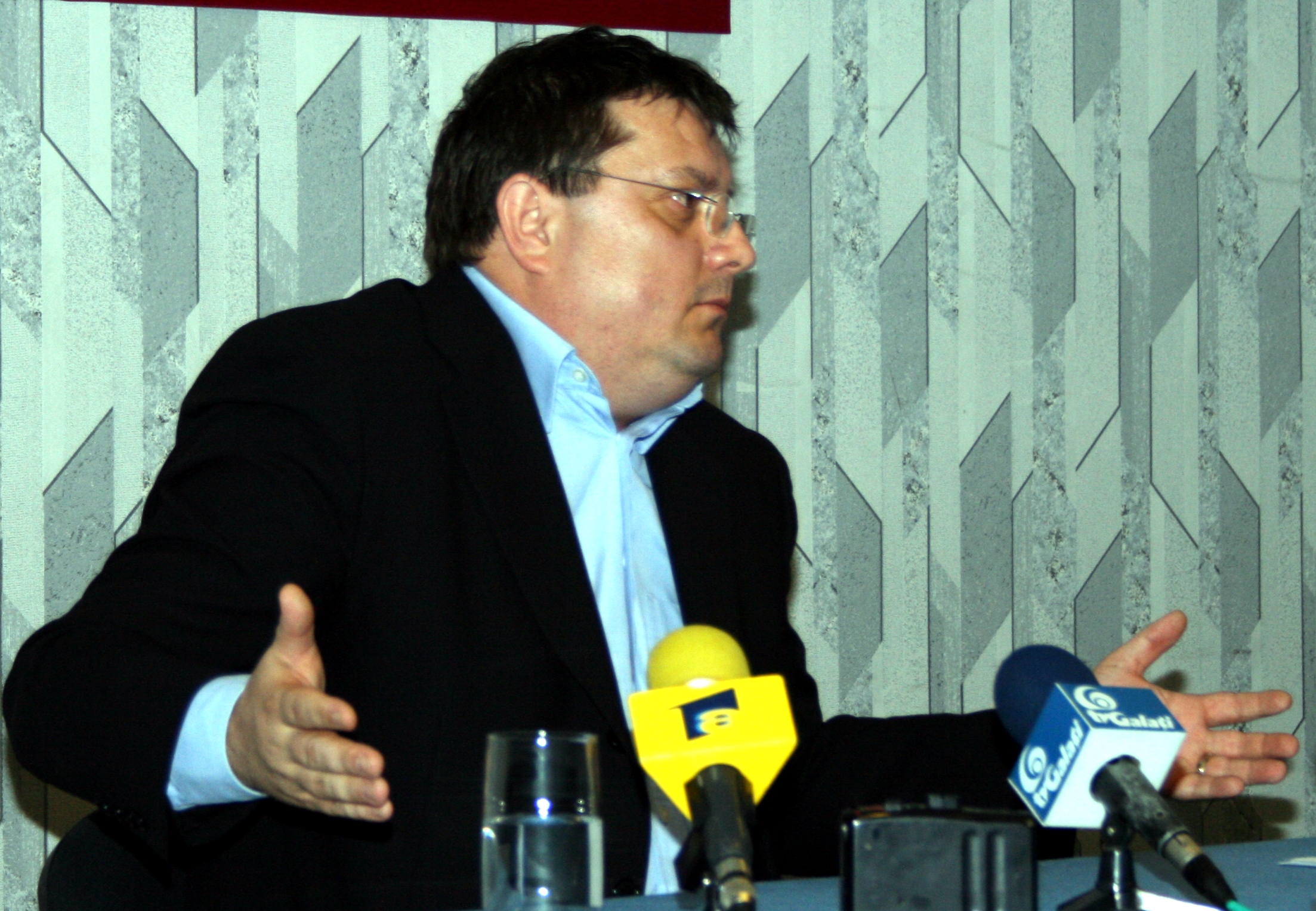 Afaceristul Corneliu Mangalea - urmărit penal pentru evaziune fiscală