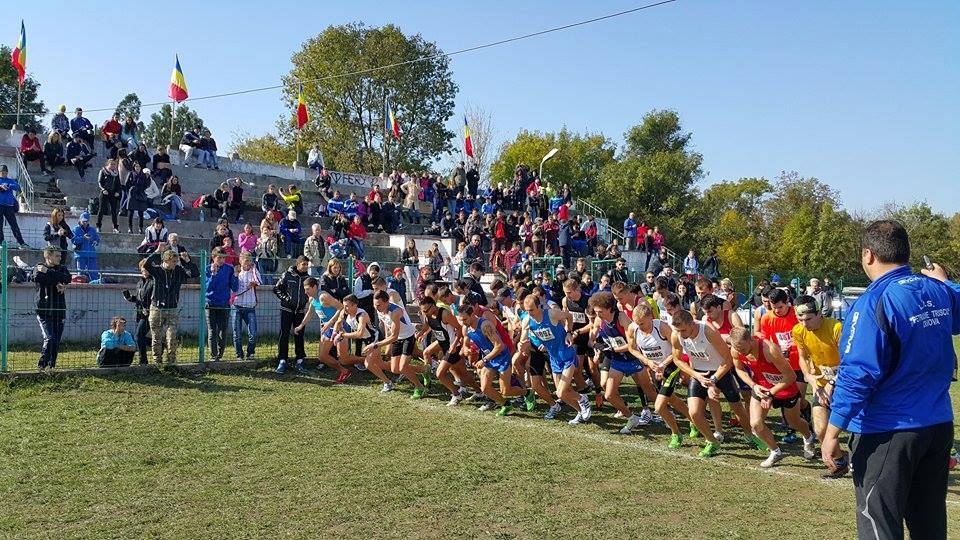 Atleţii de la CS Universitatea Galaţi au devenit CAMPIONI NAŢIONALI la cros