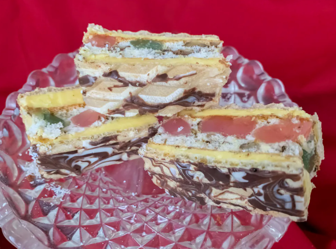 Prăjitura Mozaic cu nucă şi rahat (prăjitura Rumba)