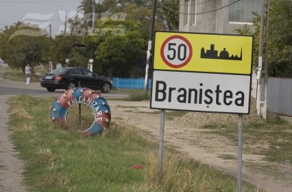 Biciclist răpus de TIR, pe DN 25