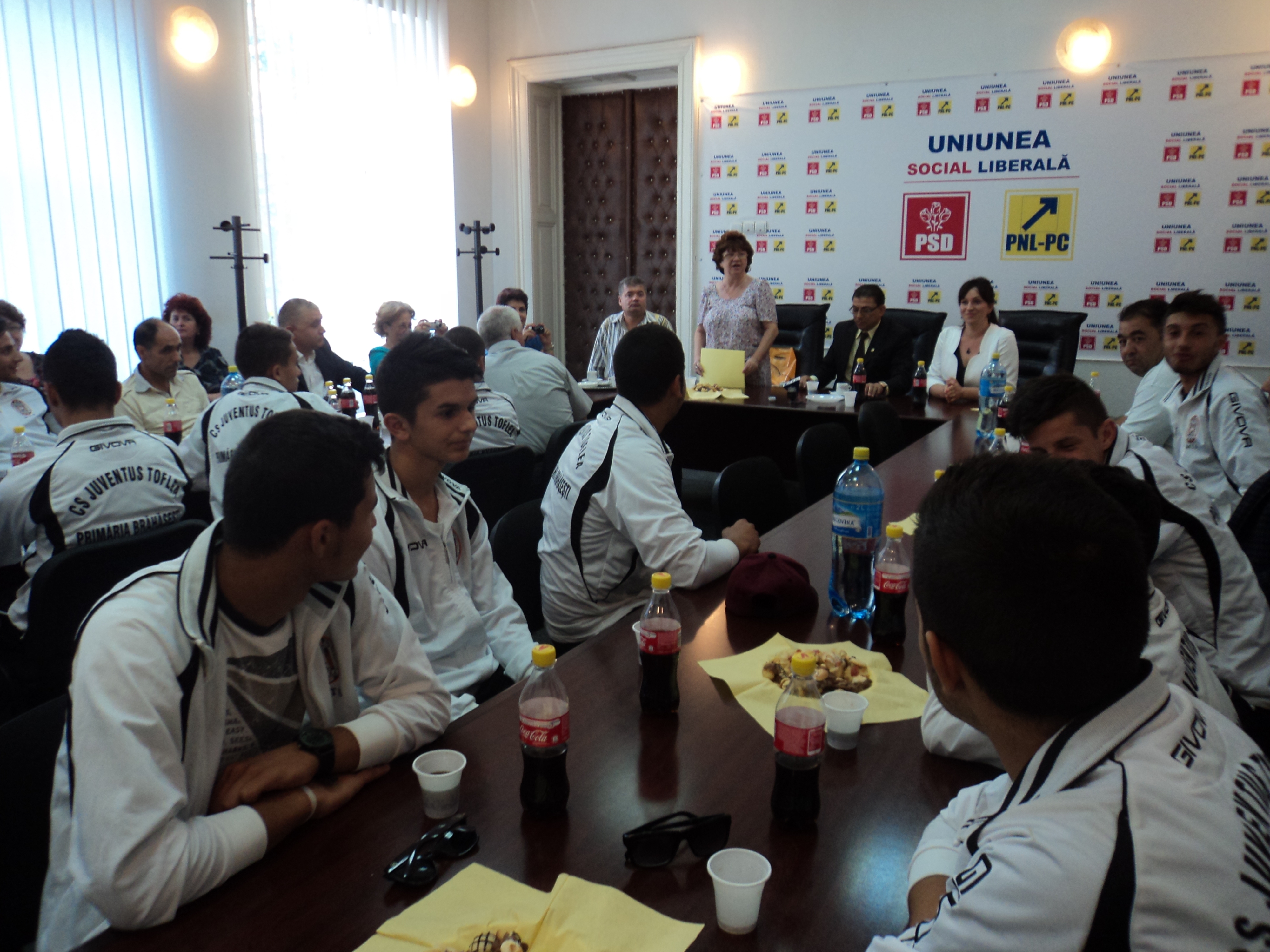 Organizaţia Femeilor Liberale încurajează performanţa: Diplome de excelenţă pentru sportivii din Brăhăşeşti