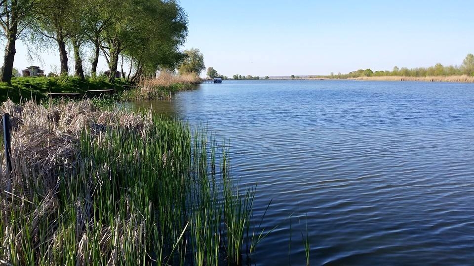 Gălăţenii NU mai au acces la ZĂTUN. Consilierii judeţeni au decis ca zona de agrement să îşi ÎNCHIDĂ "porţile"