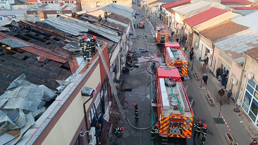 Neglijență gravă în cazul unui incendiu care a distrus zece proprietăți