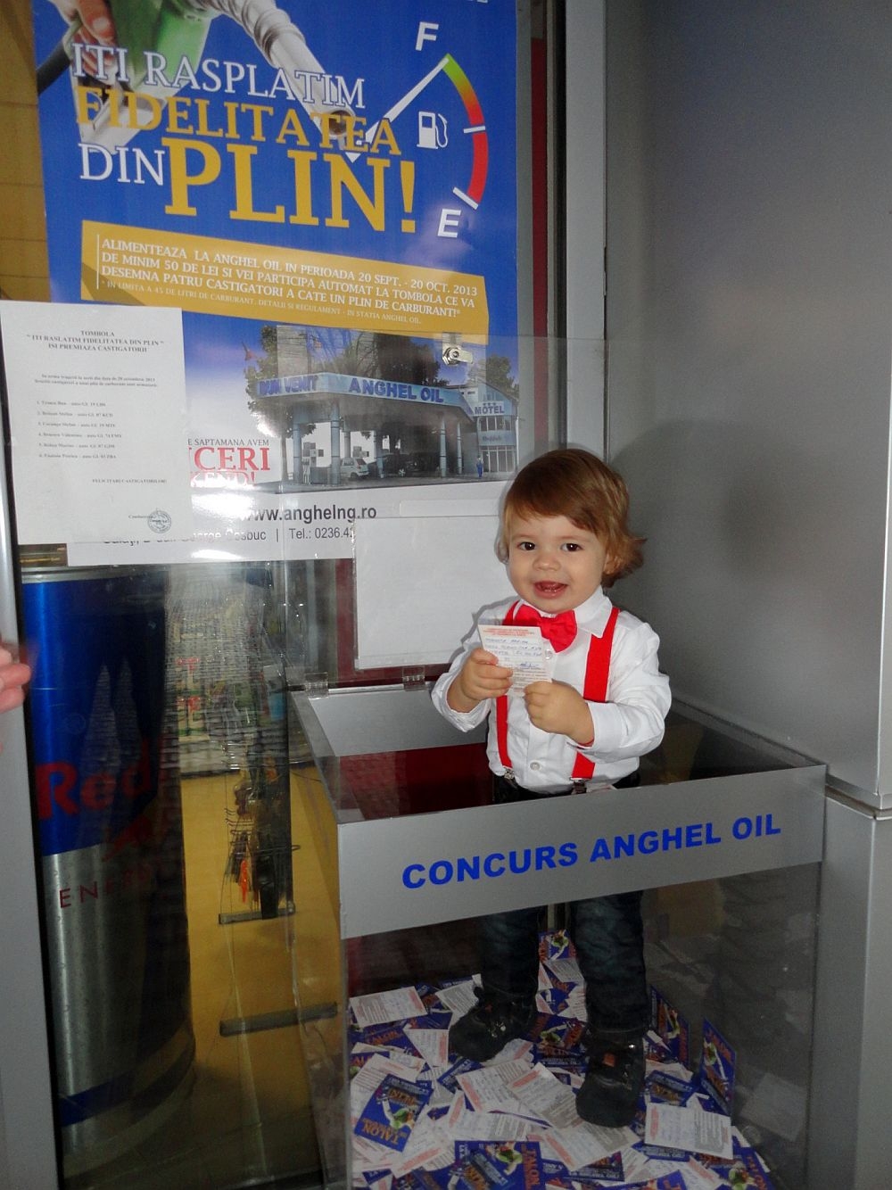 Premii pentru clienţi: Benzinăria Anghel Oil îţi răsplăteşte fidelitatea (P)