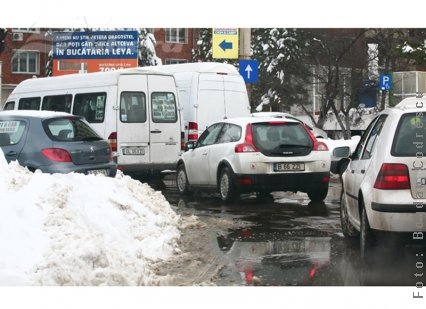 Veşnicia s-a născut în trafic
