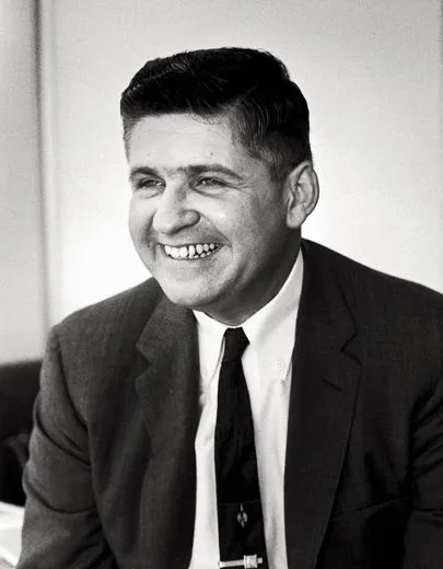 Oameni de seamă. John Howard Griffin, onorat cu Premiul "Pacem in Terris"