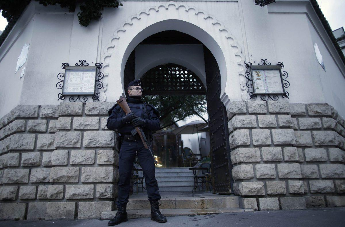 Franţa - Moschei inspectate de autorităţi