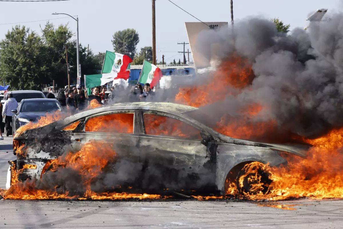 Trump mobilizează Garda Națională în Los Angeles