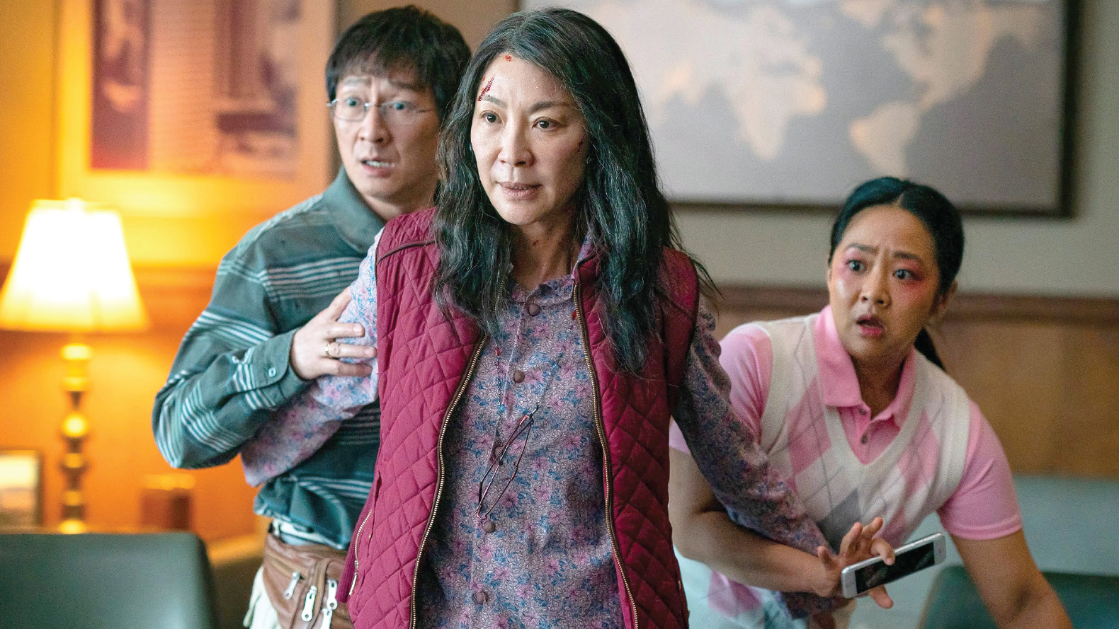 „Everything  Everywhere All At Once”, cel mai bun film