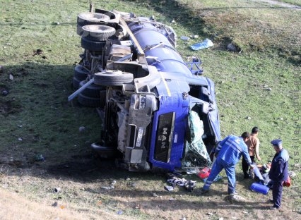 Cisternă Petrom răsturnată la Piscu