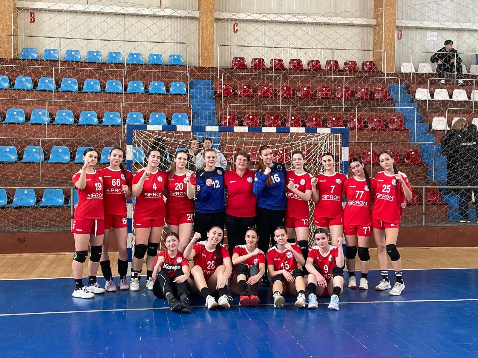 Echipele de junioare, la momentul turneelor semifinale și finale