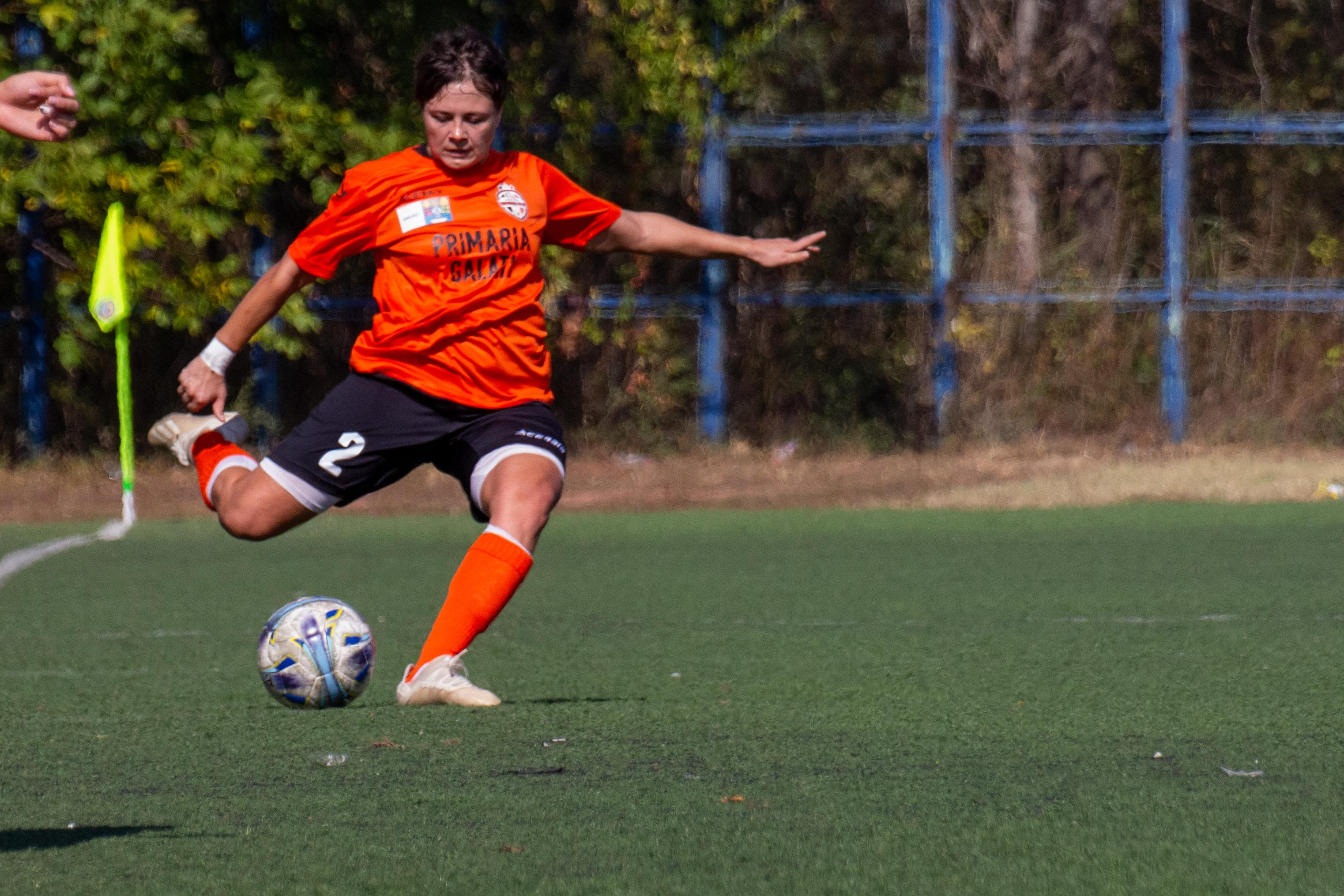 Gălăţencele s-au dezlănţuit după pauză. Victorie cu 7-3, în prima ligă feminină de FOTBAL