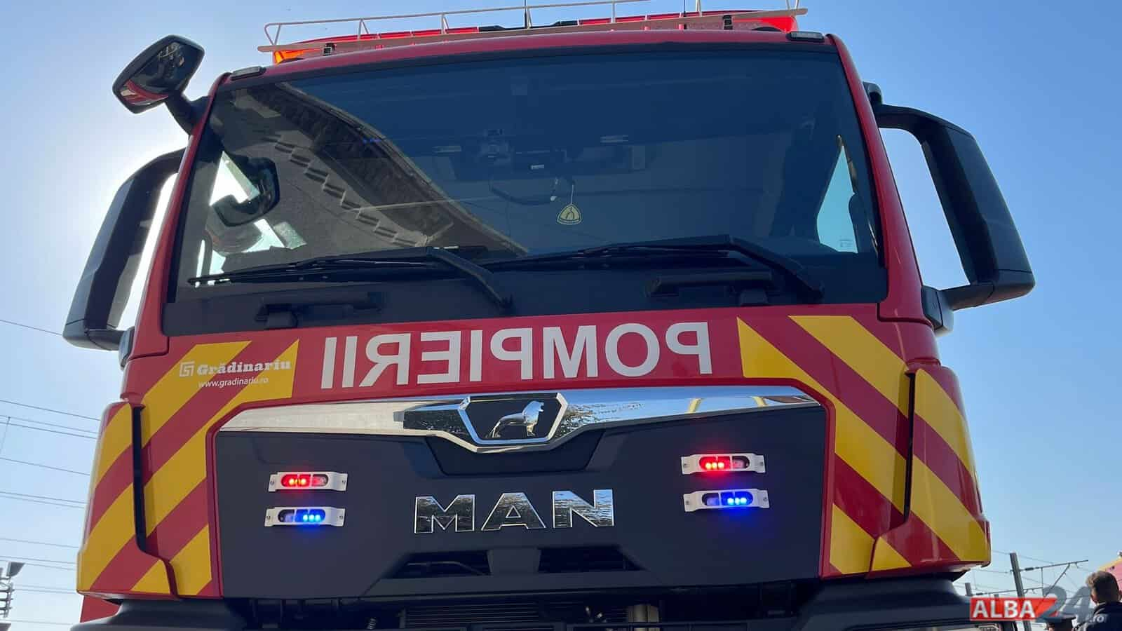 Incendiu într-un bloc din Tecuci. Mai multe persoane au fost evacuate