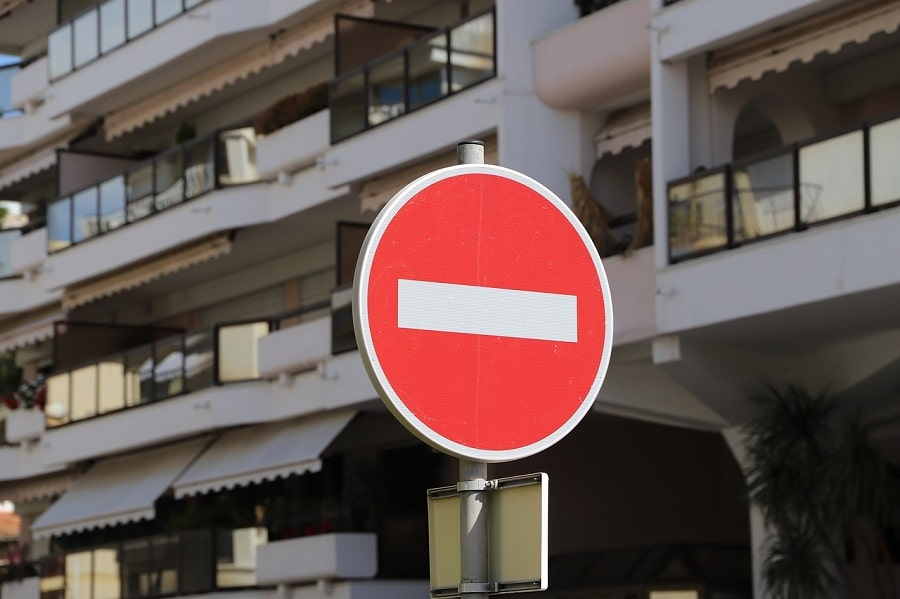 A intrat pe interzis fără permis