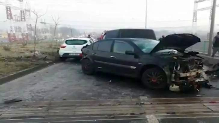 Carambol cu peste 20 de mașini, în Capitală