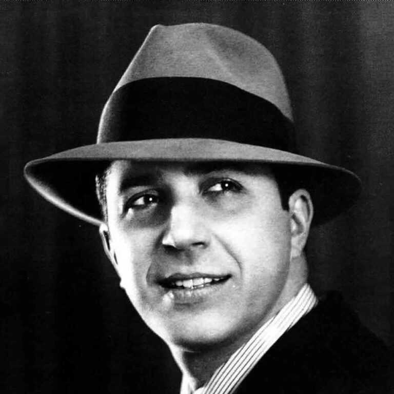 Oameni de seamă. Carlos Gardel, regele tangoului