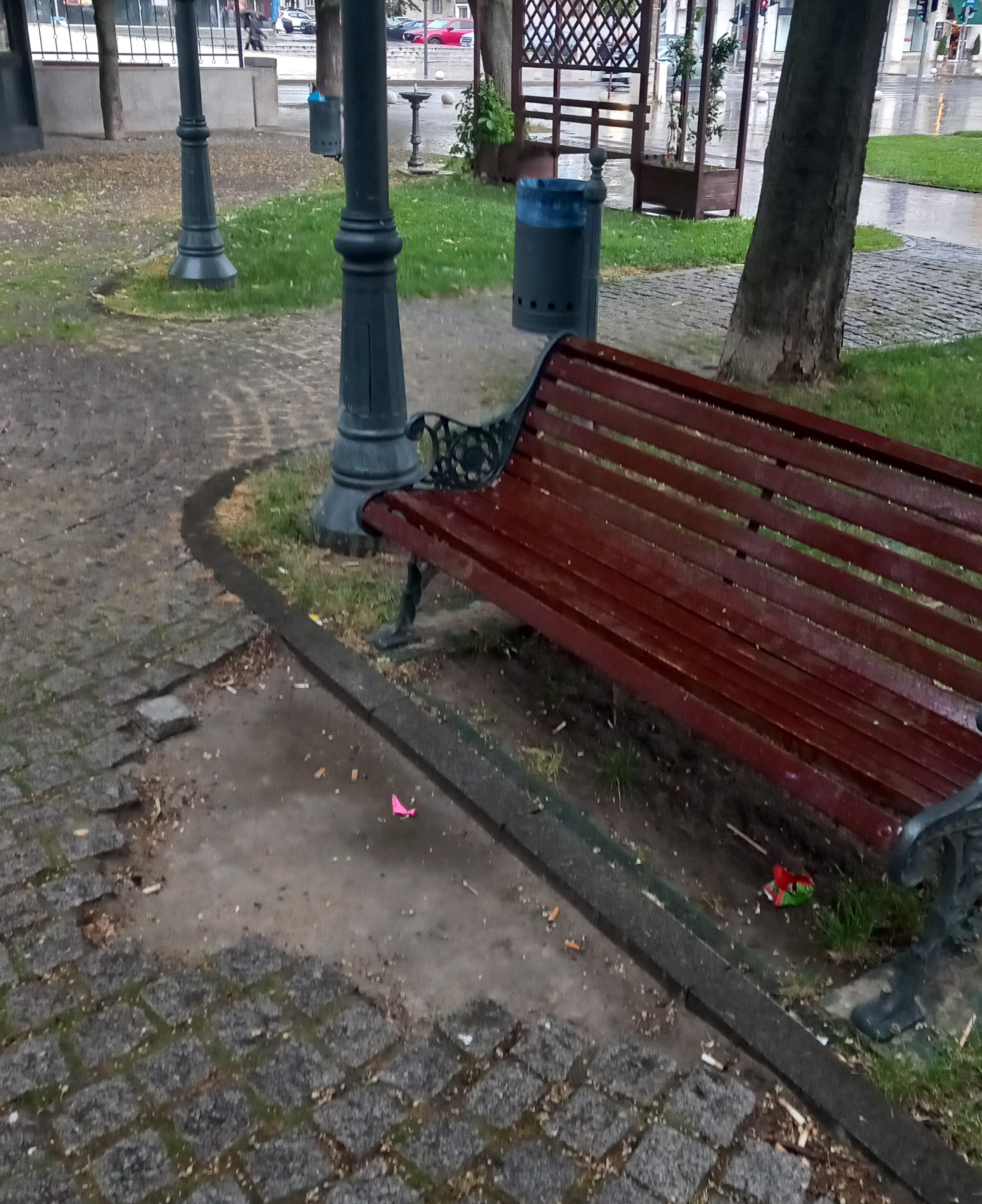 Poza zilei: Dar cu piatra ce-aţi avut?