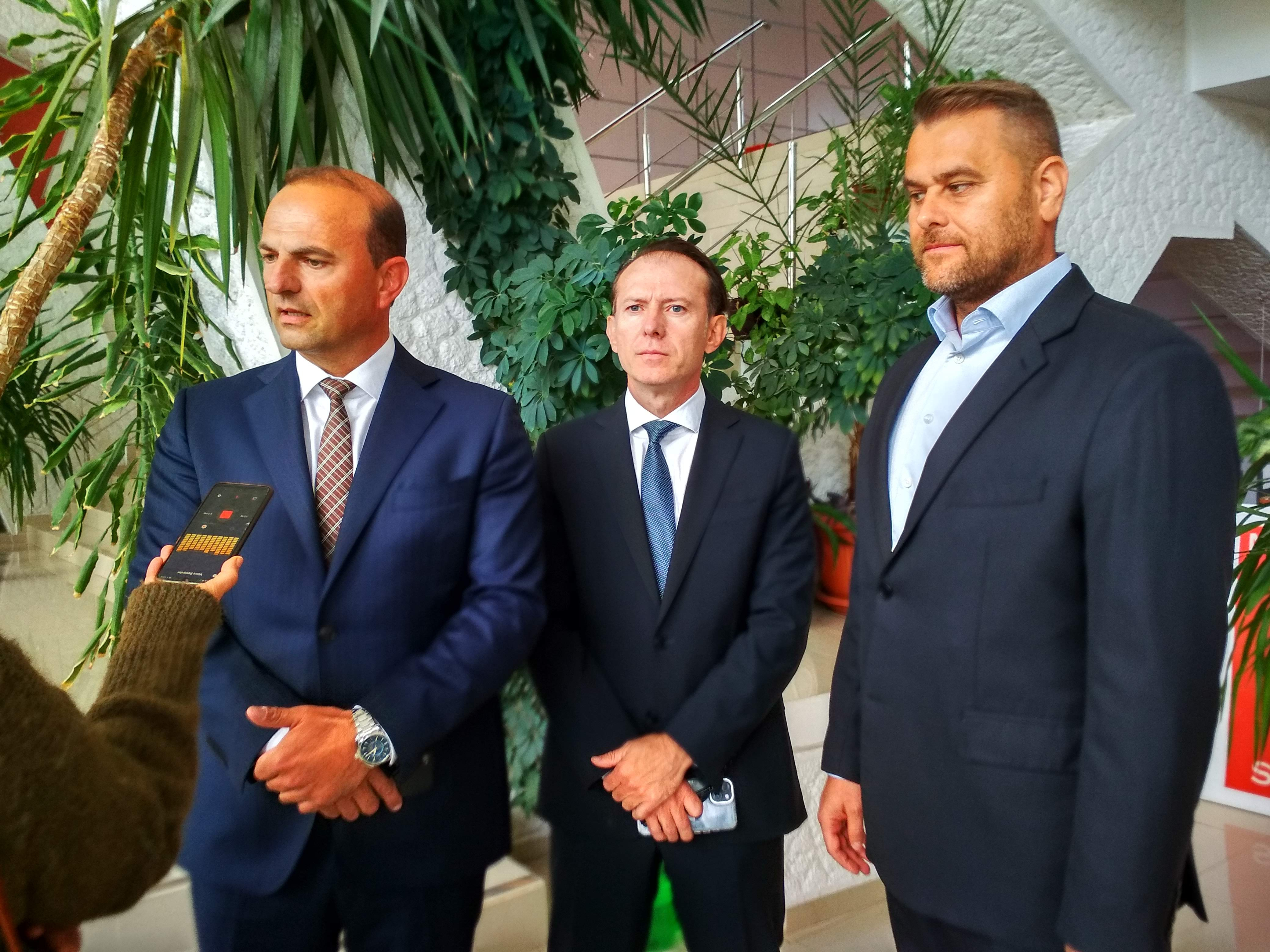 „Adio, dar rămân cu tine!”- George Stângă, demisionar, dar încă preşedinte al PNL Galaţi