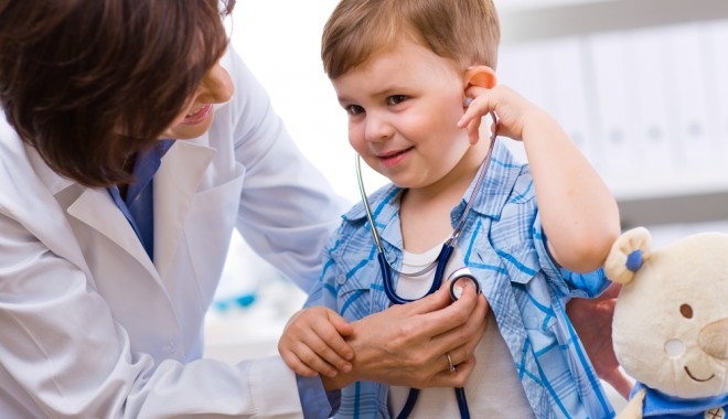 Nu trebuie să plătiţi pentru documentele medicale ale copiilor