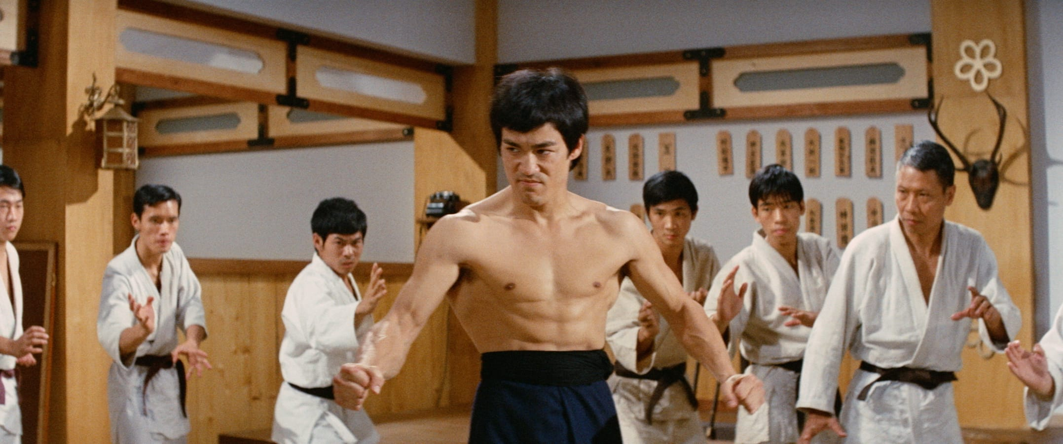 Zeci de filme kung-fu clasice, refăcute cu ajutorul A.I.