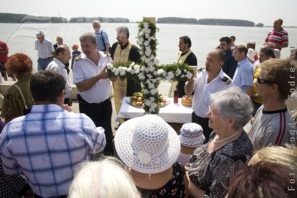 Ziua Marinei, cu… autoservire!