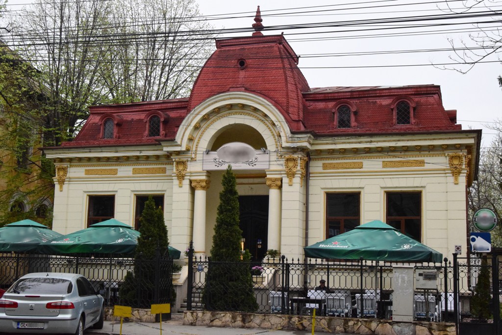 COMORI DE PATRIMONIU/ Clădirea care aminteşte de farmecul Galaţiului de odinioară