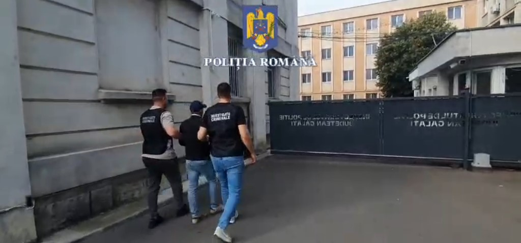 Directorul unei companii auto, reținut la Galaţi pentru zeci de țepe cu rulote